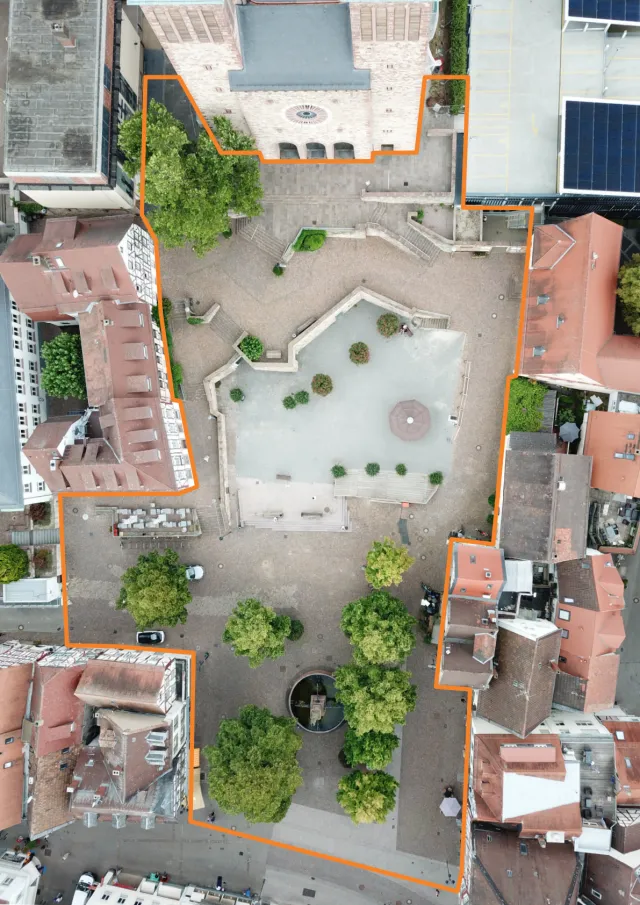 Luftbild mit Wettbewerbsumgriff