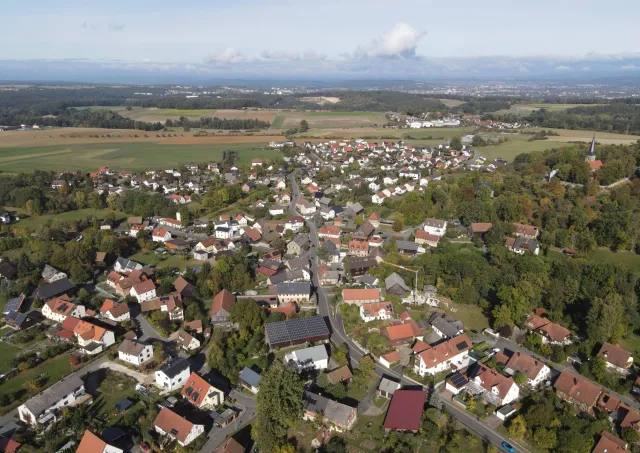 Blick auf Gesees aus suedlicher Richtung