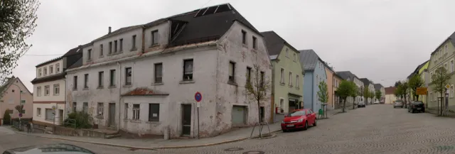 Markt Zell: Ecksituation am Marktplatz, Bestand