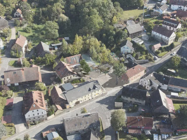 04_Die Ortsmitte von Gesees