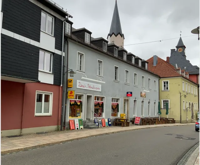 Einzelhandel in der Weißenstädter Straße
